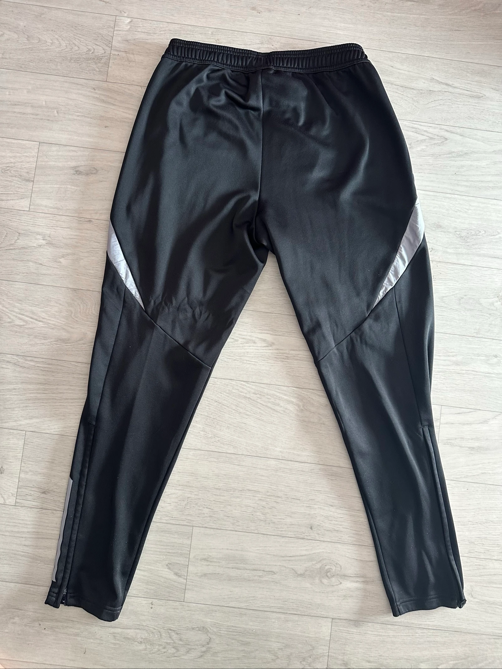Complete adidas-set met capuchon – photo 10